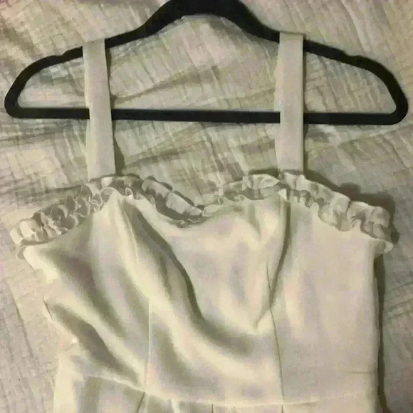 Delicate White Dress - Picture 3 of 5